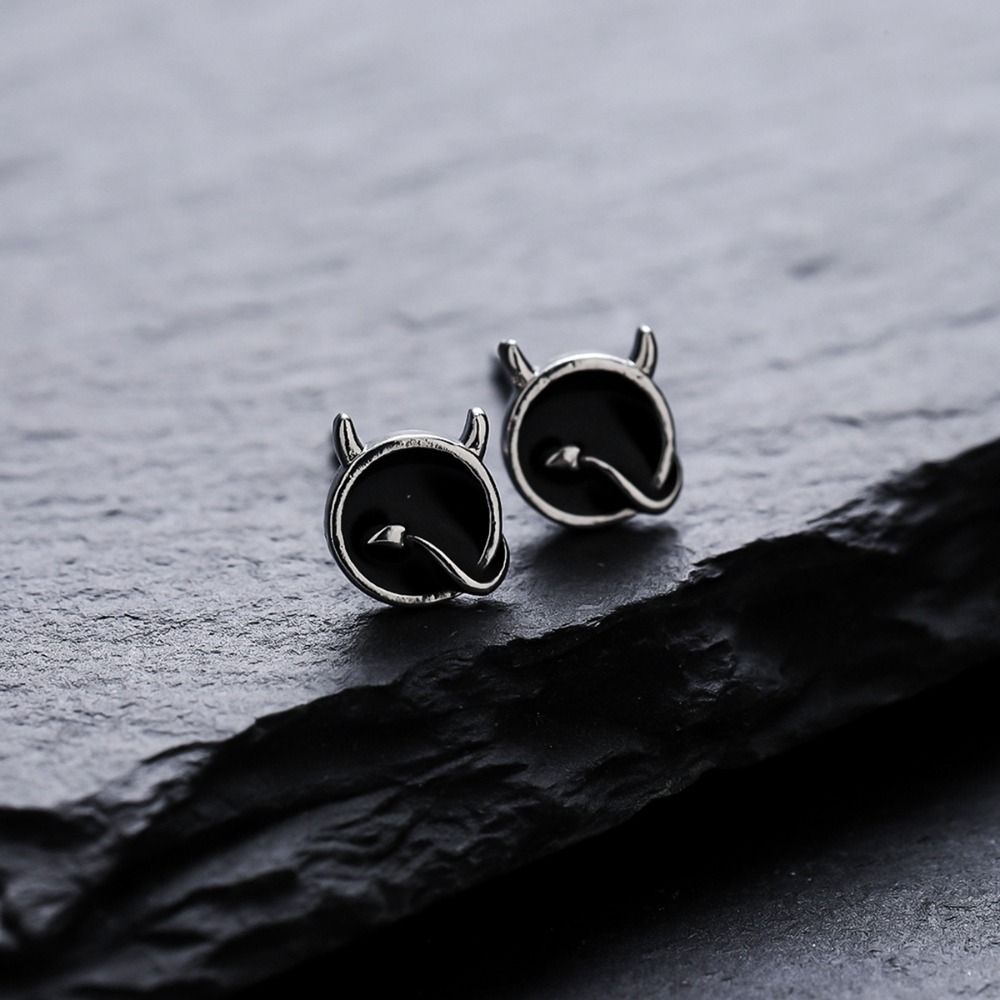 Body Jewelry High End - 1 par de brincos elegantes e