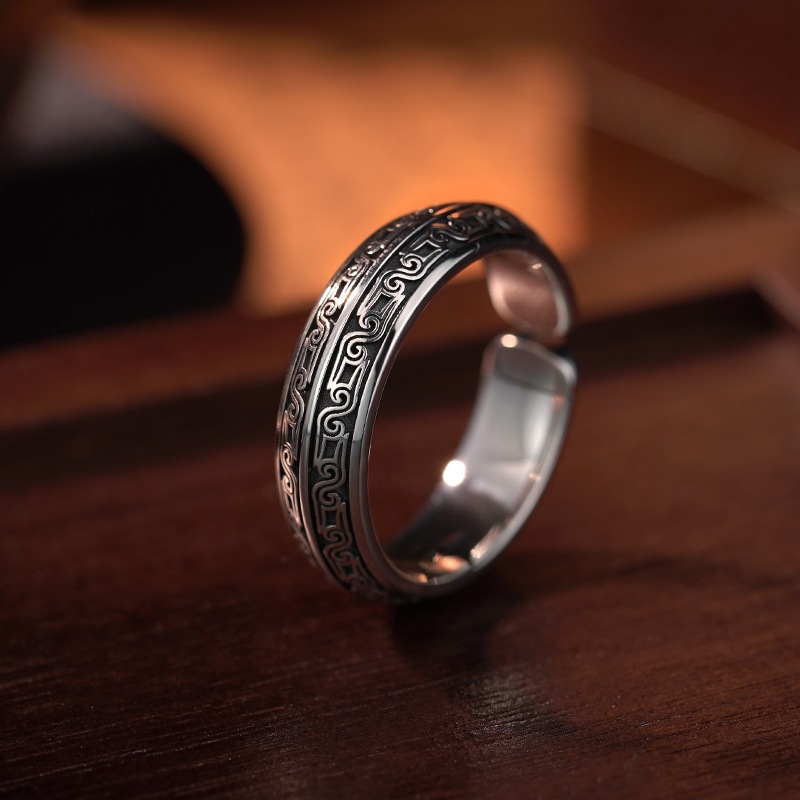 Body Jewelry High End - Anel com desenho de besta em